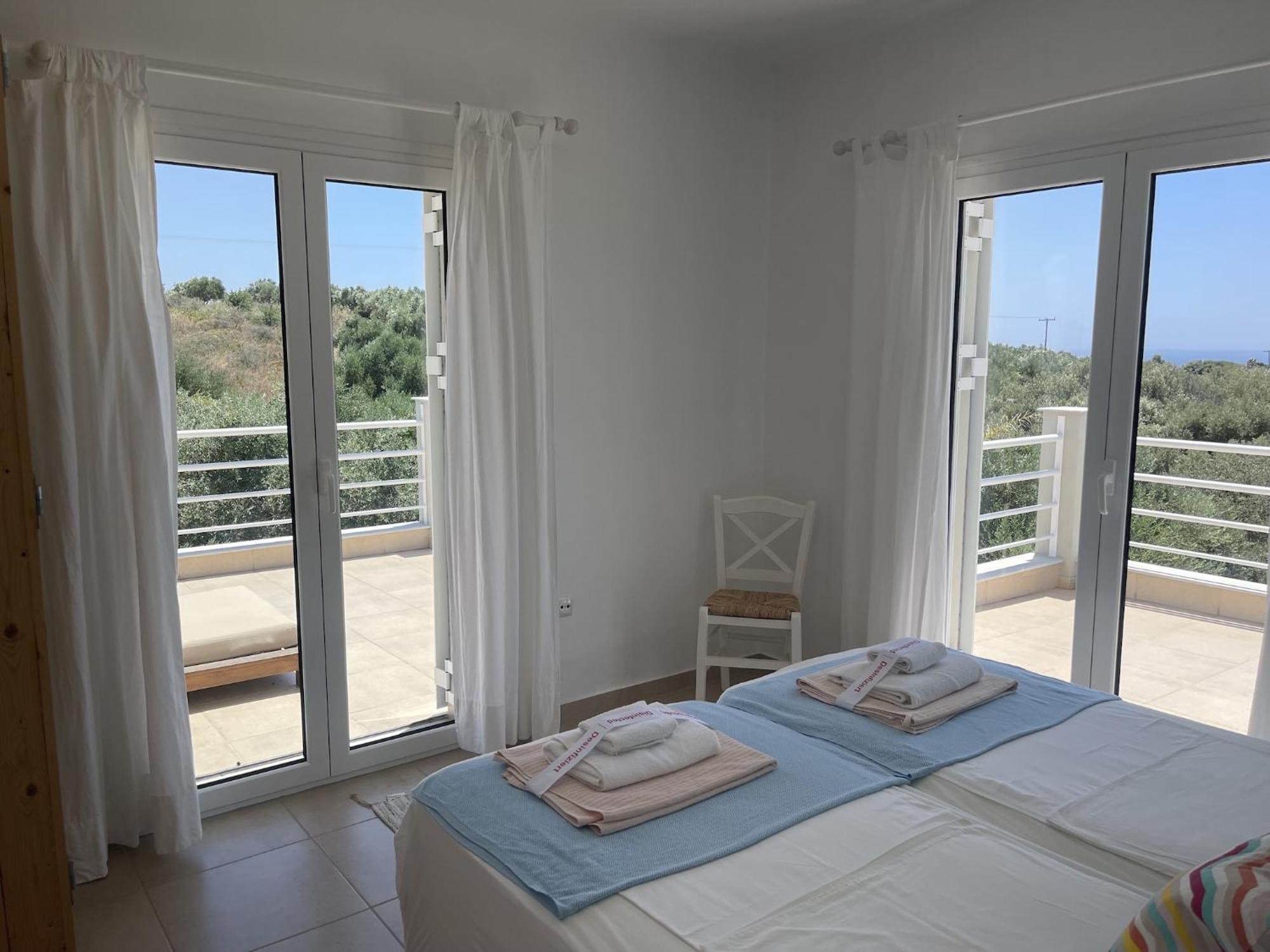 Luxurious Villa In Peloponnese With Swimming Pool Kamária Kültér fotó
