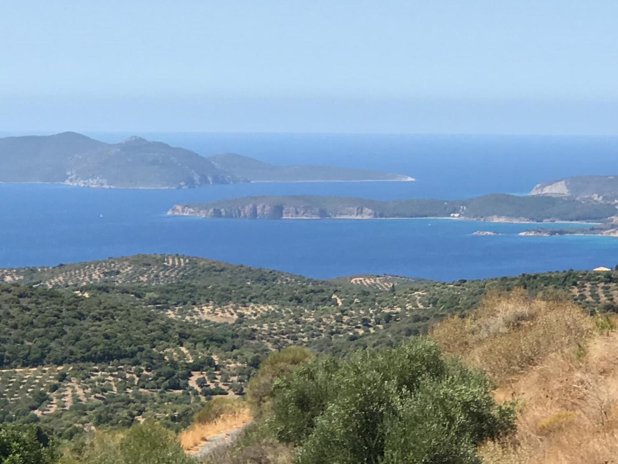 Luxurious Villa In Peloponnese With Swimming Pool Kamária Kültér fotó