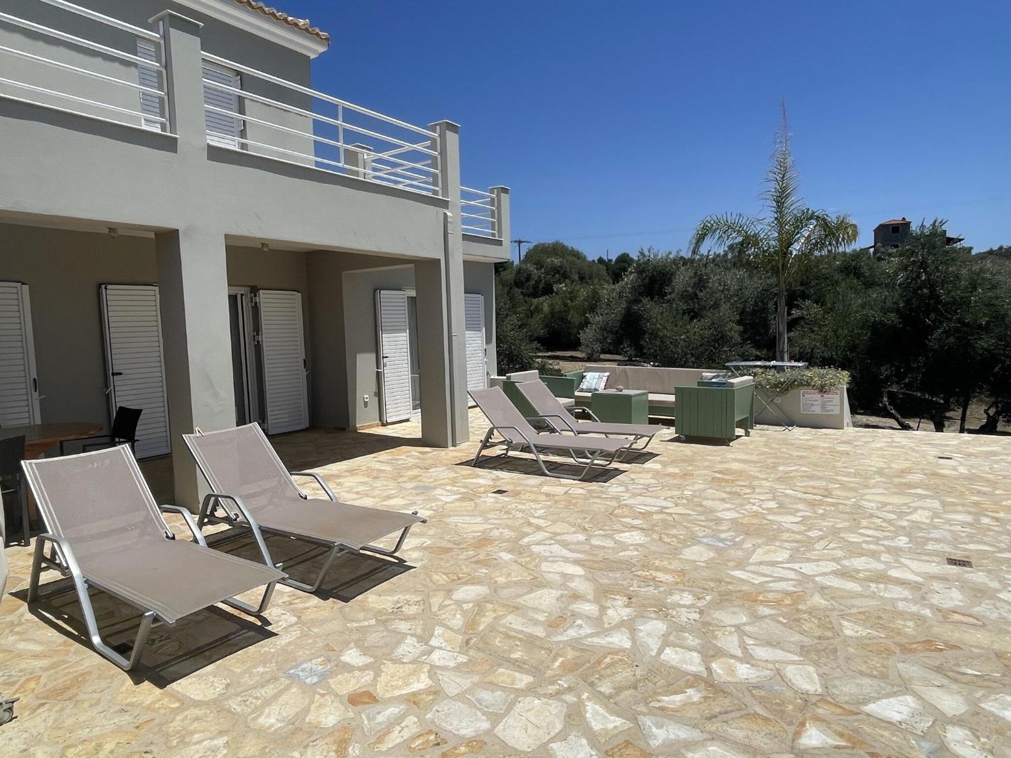 Luxurious Villa In Peloponnese With Swimming Pool Kamária Kültér fotó
