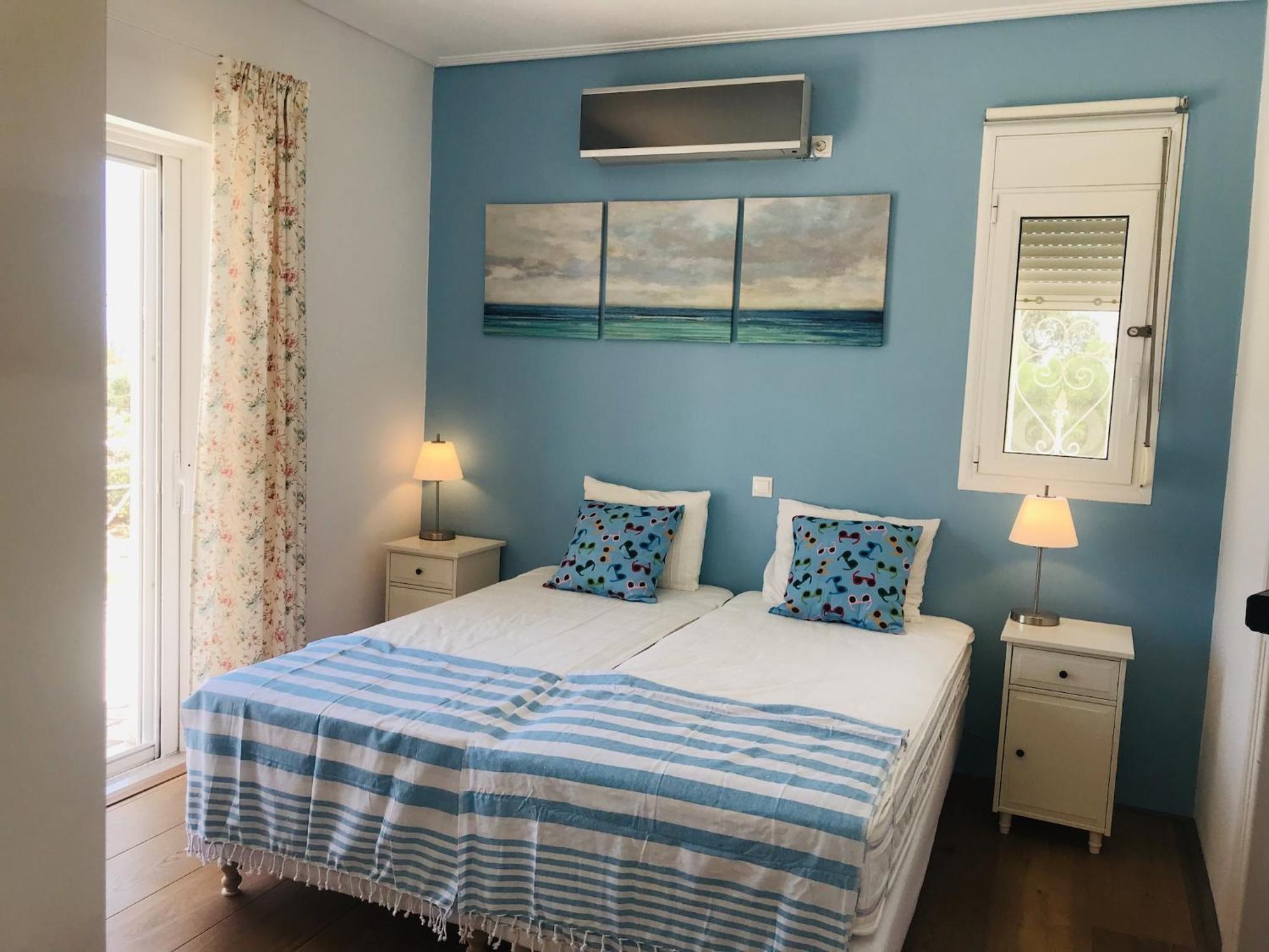 Luxurious Villa In Peloponnese With Swimming Pool Kamária Kültér fotó